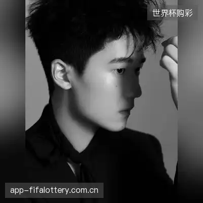 尹云